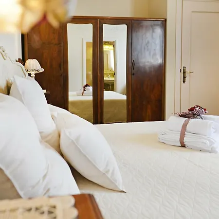 A Casa Di Nonna Giovanna Bed & Breakfast 3*